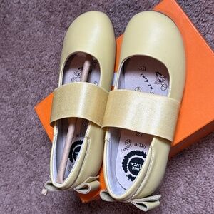 Livie & Luca Bella Ballet Flats